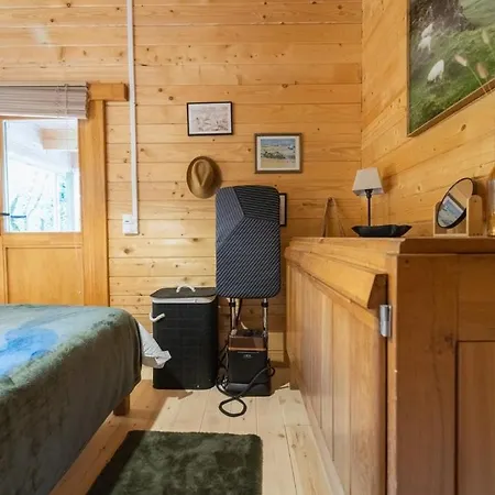 Le De Limbre بيت للعطل